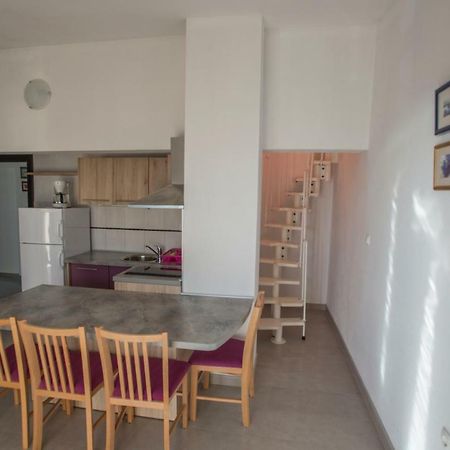 Apartmani Simic Starigrad Paklenica Eksteriør bilde
